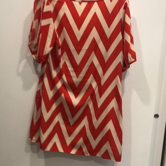 Fun mini dress with split sleeves - Picture 2 of 4